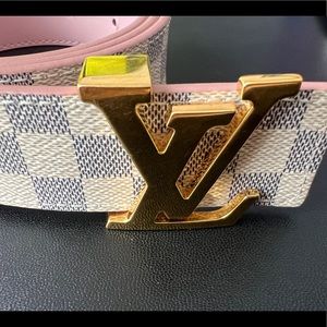 Louis Vuitton 30 reversible belt Size 34